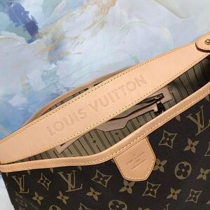 in Excellent used condition! Delightful GM